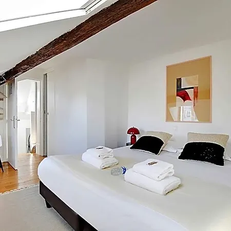 Spacious Duplex - 2br/6p - Le Marais